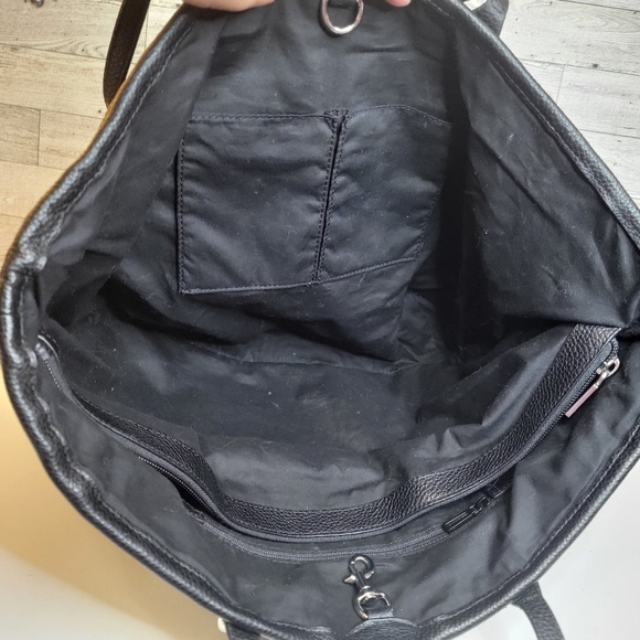 Rebecca Minkoff Everywhere Quilted Tote Handbag Shoulder Bag Black - Picture 8 of 15